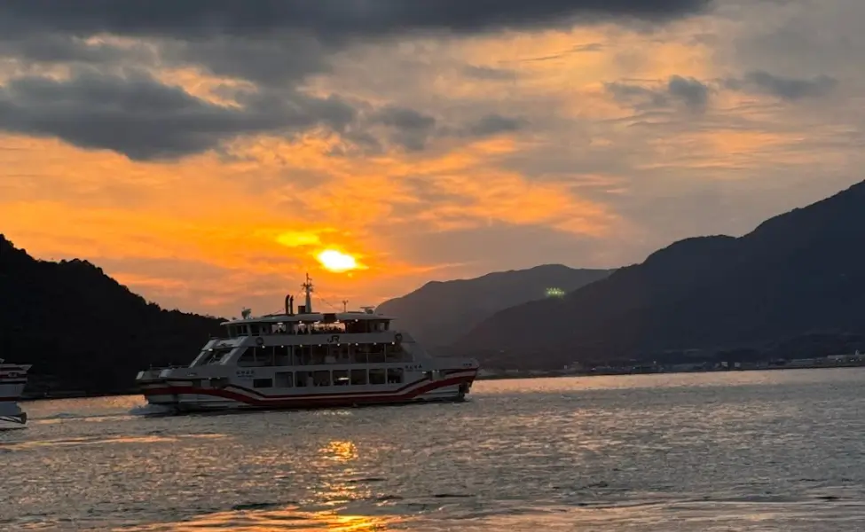 Hiroshima travel Ferry to Miyajima Hiroshima travel Ferry to Miyajima