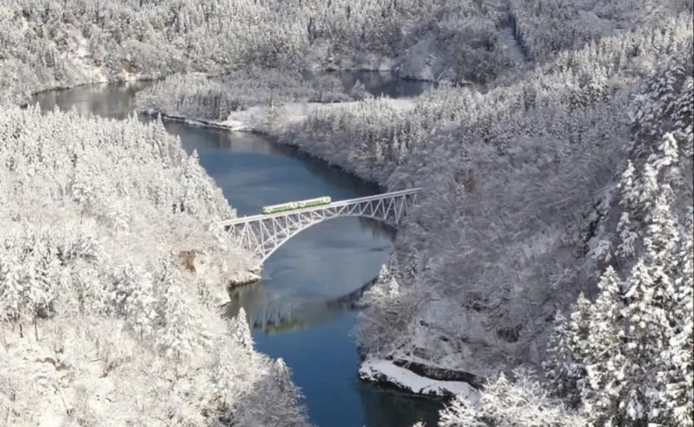 Tadami River Bridge in Winter Tadami River Bridge in Winter