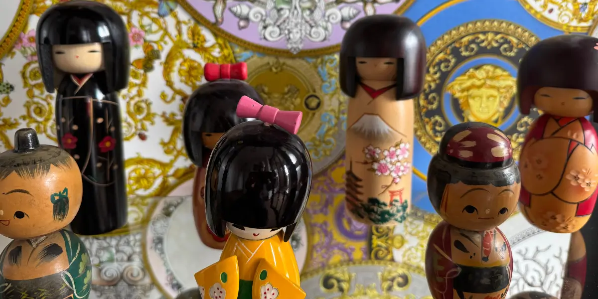 Japanese-Kokeshi-Dolls.webp