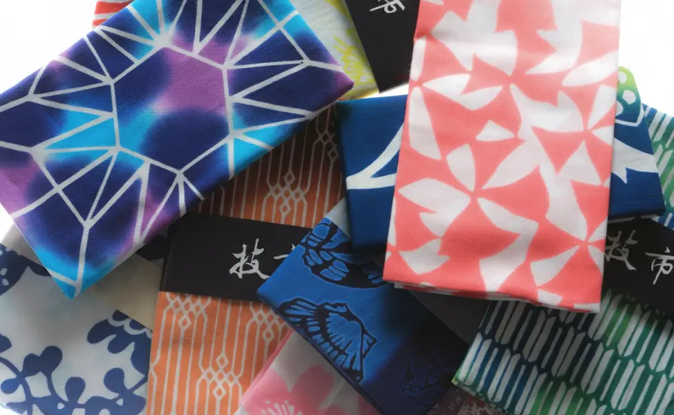 Tengui towels make good souvenirs Tengui towels make good souvenirs