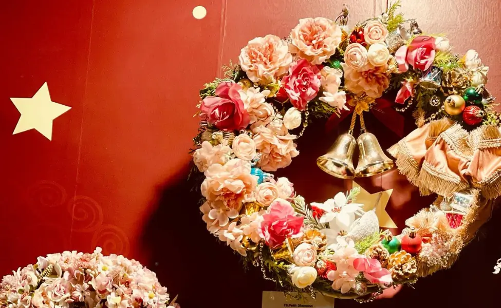 Christmas Eve in Japan is for couples Christmas Eve in Japan is for couples