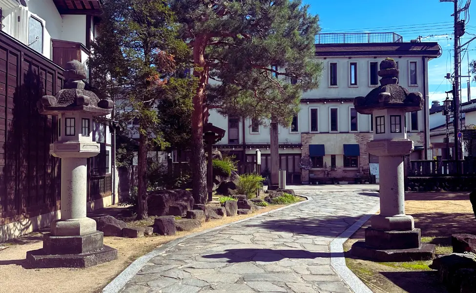 Hida Furukawa Hida Furukawa