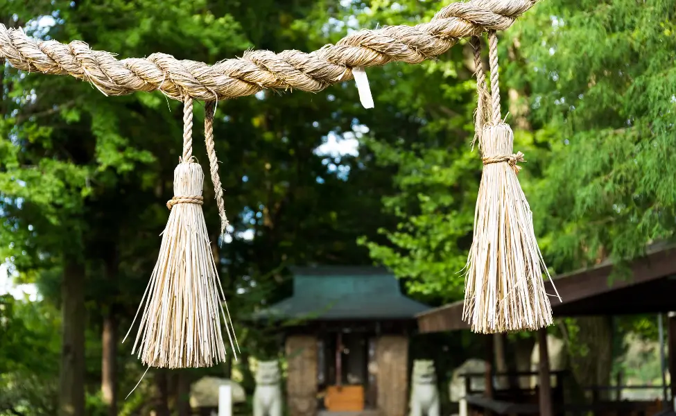 Shimenawa, a sacred rope Shimenawa, a sacred rope