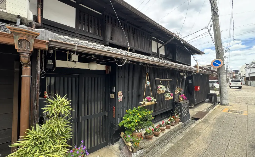 Traditional buildings in the Shikemichi area near Nagoya Station