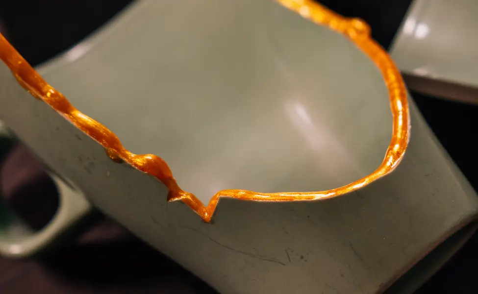 Kintsugi in action Kintsugi in action